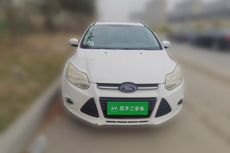 Used Ford Focus 2012 Sedan 1.6L Automatic Fashion Edition Front