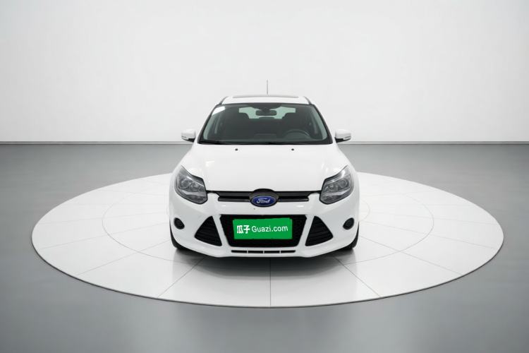 Used Ford Focus 2012 Hatchback 1.6L Automatic Fashion Edition Front
