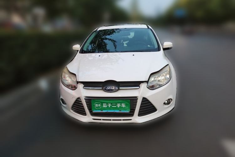 Used Ford Focus 2012 Hatchback 1.6L Automatic Fashion Edition Front