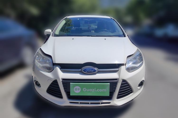 Used Ford Focus 2012 Sedan 1.6L Manual Fashion Edition Front