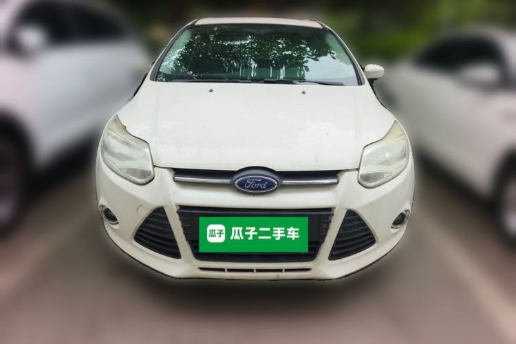 Used Ford Focus 2012 Hatchback 1.6L Automatic Fashion Edition Front