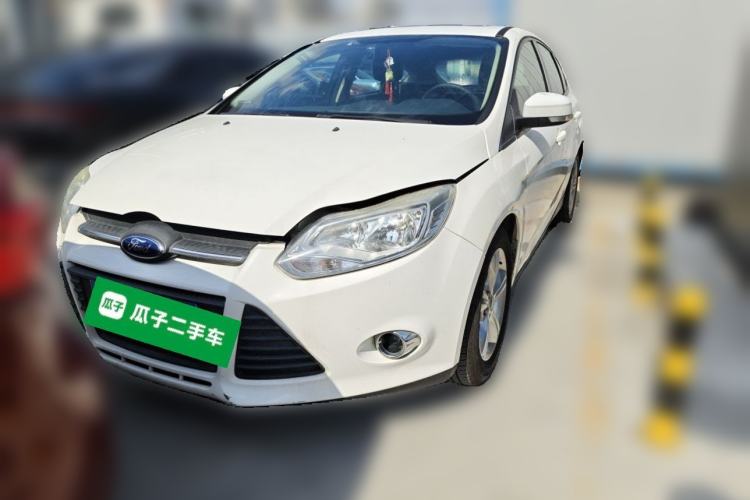 Used Ford Focus 2012 Hatchback 1.6L Automatic Fashion Edition Front