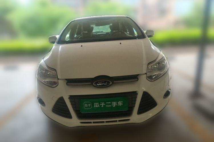 Used Ford Focus 2012 Hatchback 1.6L Automatic Fashion Edition Front