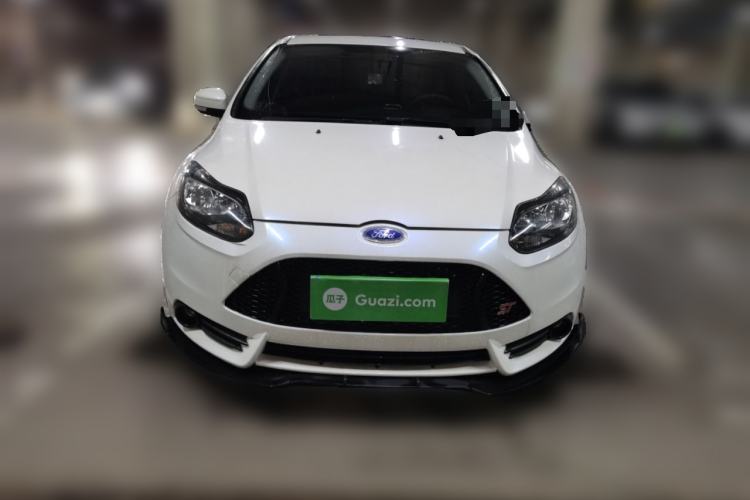 Used Ford Focus 2012 Hatchback 2.0L Automatic Luxury Sport Model Front