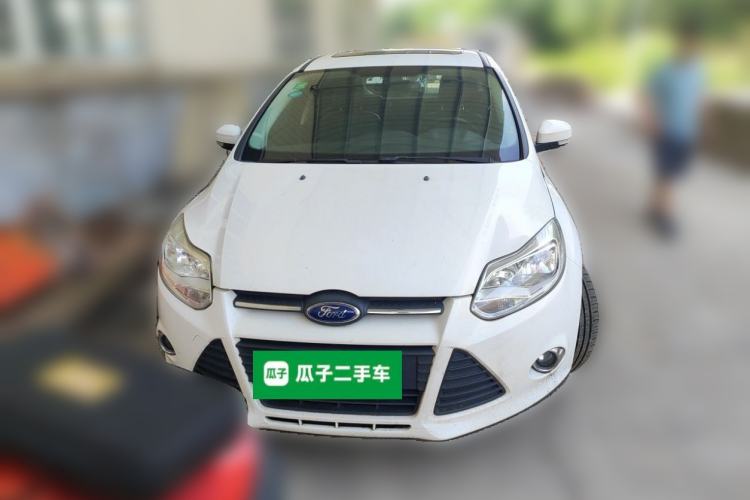 Used Ford Focus 2012 Hatchback 1.6L Automatic Fashion Edition Front