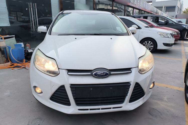 Used Ford Focus 2012 Sedan 1.6L Automatic Fashion Edition Front