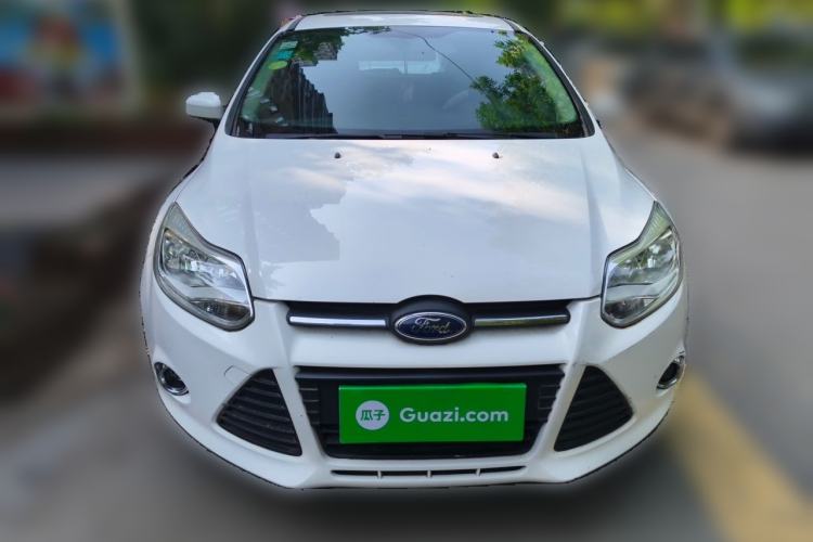 Used Ford Focus 2012 Hatchback 1.6L Automatic Fashion Edition Front