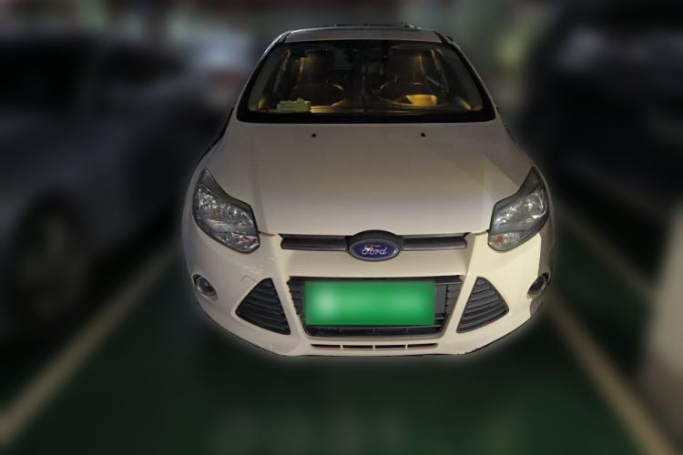 Used Ford Focus 2012 Sedan 1.6L Manual Fashion Edition Front