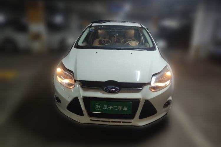 Used Ford Focus 2012 Sedan 1.6L Automatic Fashion Edition Front
