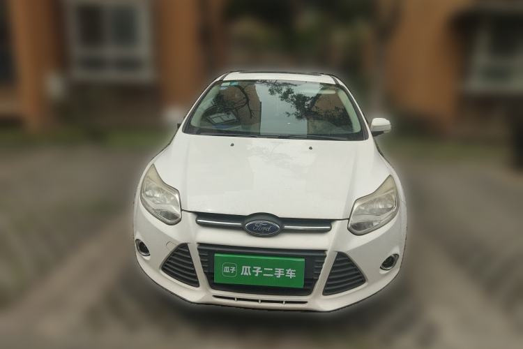 Used Ford Focus 2012 Hatchback 1.6L Automatic Fashion Edition Front