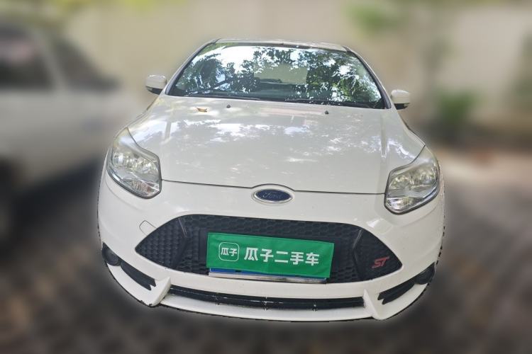 Used Ford Focus 2012 Hatchback 1.6L Manual Comfort Model Front
