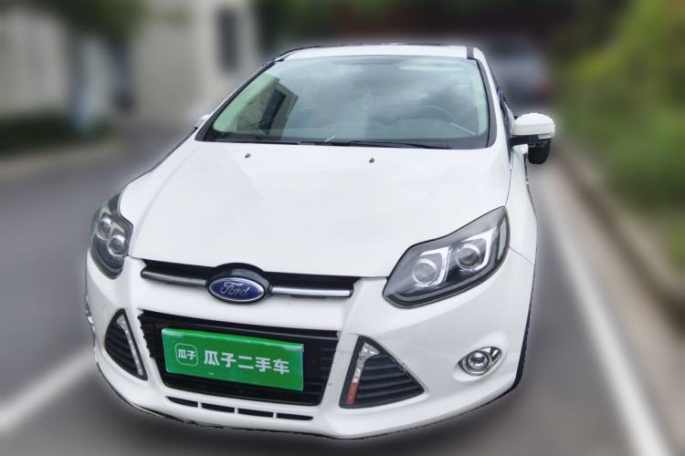 Used Ford Focus 2012 Hatchback 2.0L Automatic Luxury Sport Model Front