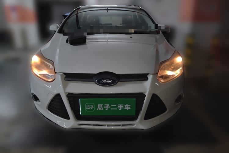 Used Ford Focus 2012 Hatchback 1.6L Automatic Fashion Edition Front