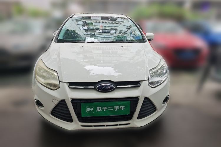 Used Ford Focus 2012 Hatchback 1.6L Automatic Fashion Edition Front