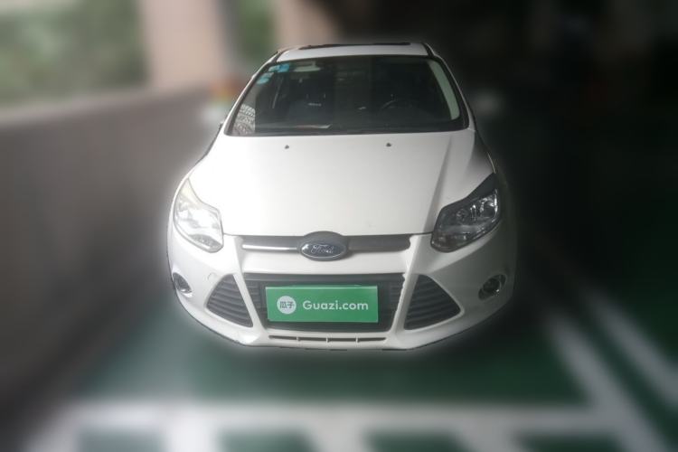 Used Ford Focus 2012 Hatchback 1.6L Automatic Fashion Edition Front