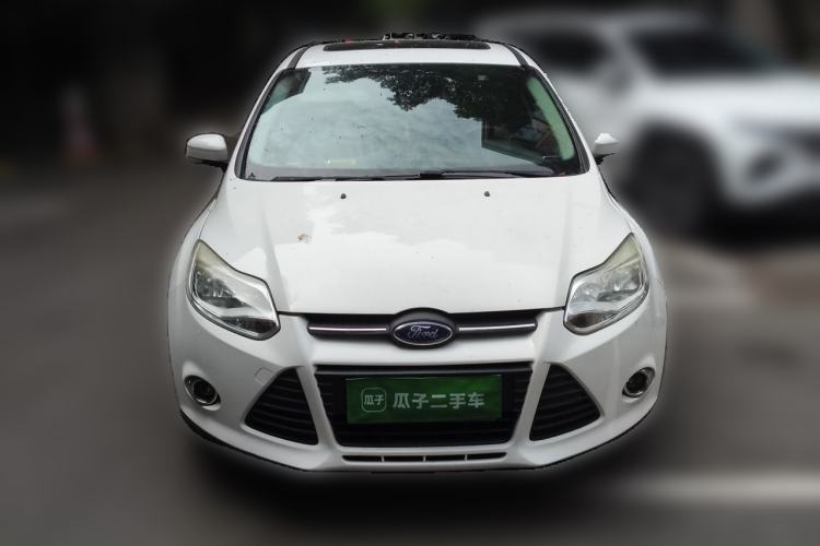 Used Ford Focus 2012 Sedan 1.6L Automatic Fashion Edition Front