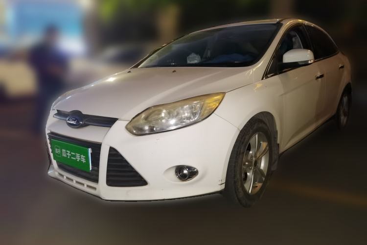 Used Ford Focus 2012 Sedan 1.6L Automatic Fashion Edition Front Left 45 Deg