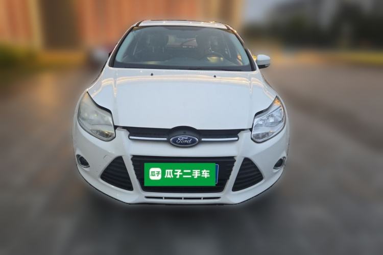 Used Ford Focus 2012 Hatchback 1.6L Automatic Fashion Edition Front