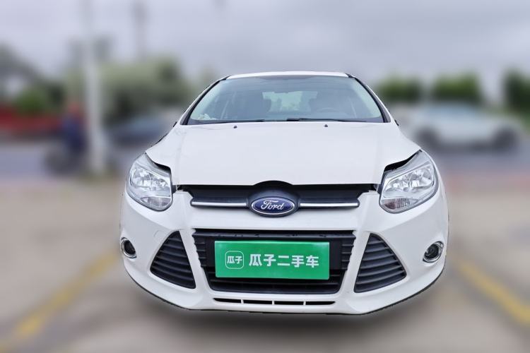 Used Ford Focus 2012 Sedan 1.6L Manual Fashion Edition Front