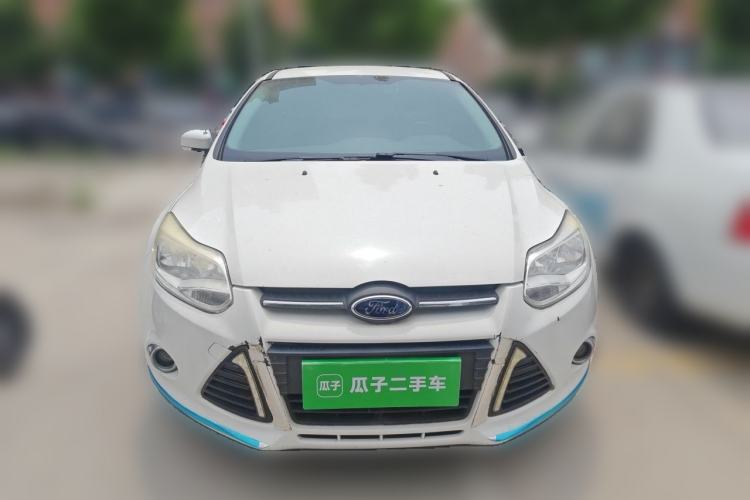 Used Ford Focus 2012 Sedan 1.6L Automatic Comfort Model Front