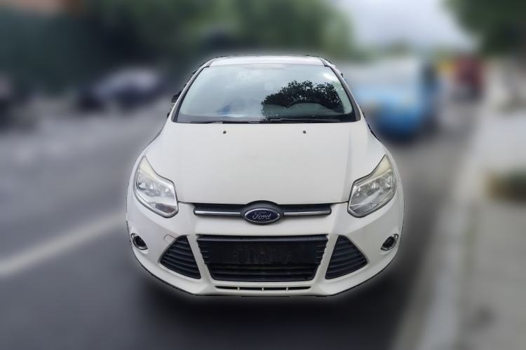 Used Ford Focus 2012 Hatchback 1.6L Automatic Fashion Edition Front
