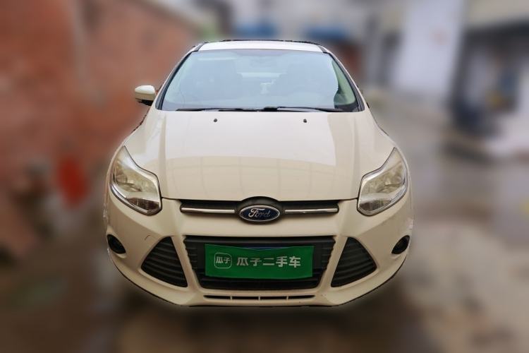 Used Ford Focus 2012 Sedan 1.6L Manual Comfort Model Front