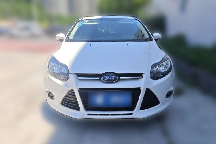 Used Ford Focus 2012 Hatchback 2.0L Automatic Luxury Sport Model Front