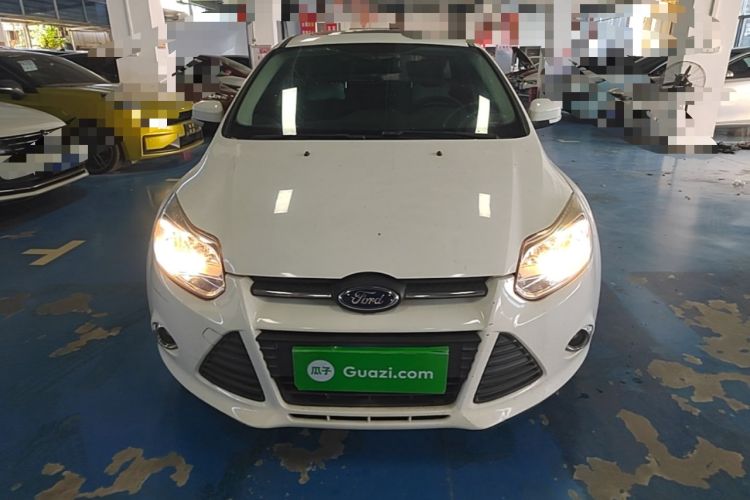 Used Ford Focus 2012 Hatchback 1.6L Automatic Fashion Edition Front