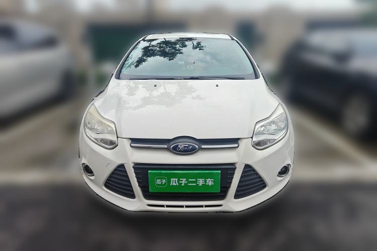 Used Ford Focus 2012 Hatchback 1.6L Automatic Fashion Edition Front