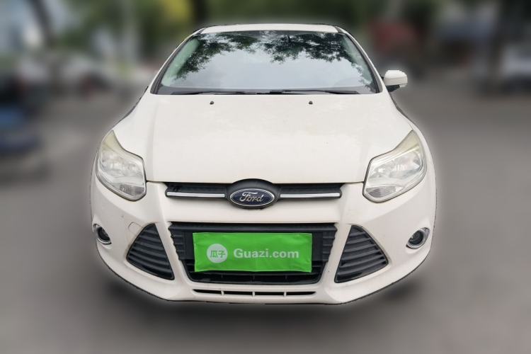 Used Ford Focus 2012 Hatchback 1.6L Manual Fashion Edition Front
