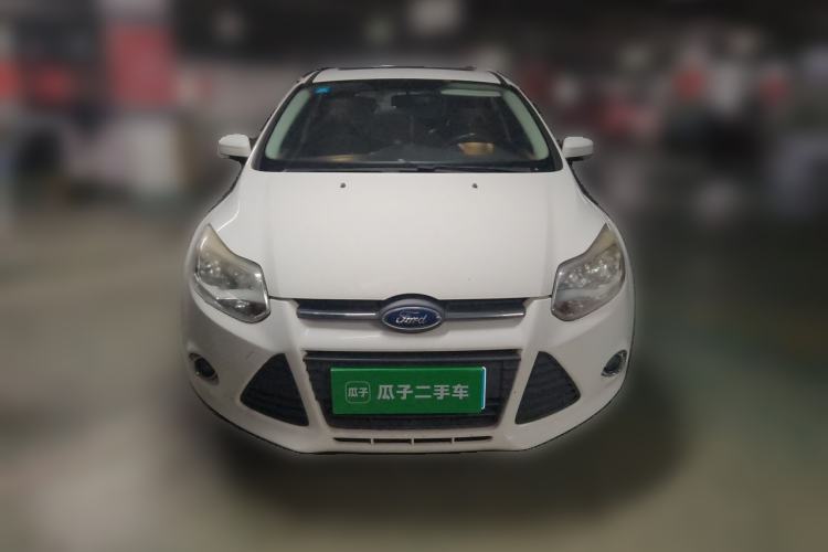 Used Ford Focus 2012 Hatchback 1.6L Automatic Fashion Edition Front