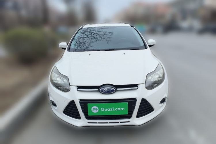 Used Ford Focus 2012 Hatchback 2.0L Automatic Luxury Sport Model Front