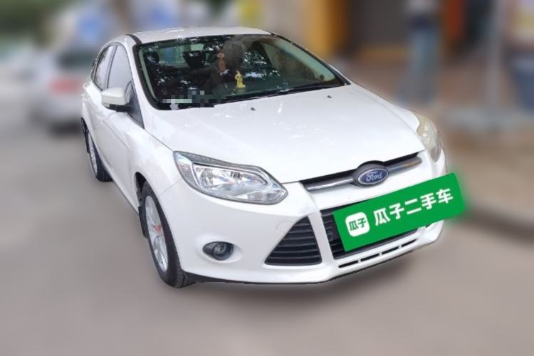 Used Ford Focus 2012 Sedan 1.6L Automatic Fashion Edition Front Right 45 Deg