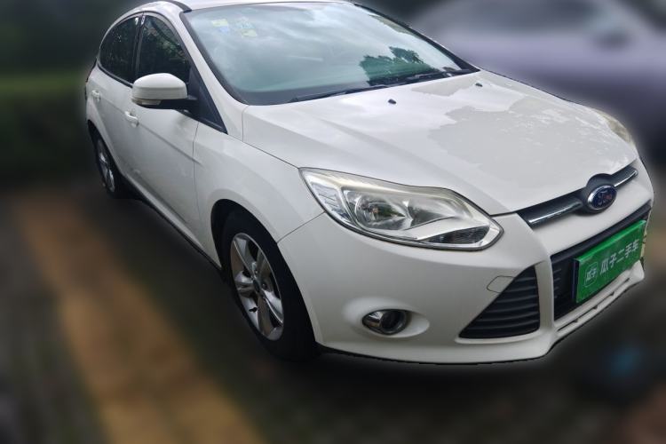 Used Ford Focus 2012 Hatchback 1.6L Automatic Comfort Model Front Right 45 Deg