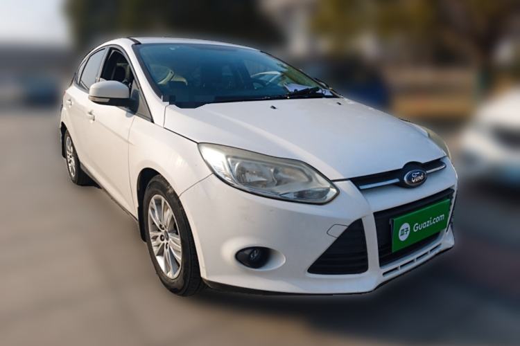 Used Ford Focus 2012 Hatchback 1.6L Manual Comfort Model Front Right 45 Deg