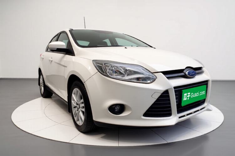 Used Ford Focus 2012 Sedan 1.6L Automatic Comfort Model Front Right 45 Deg