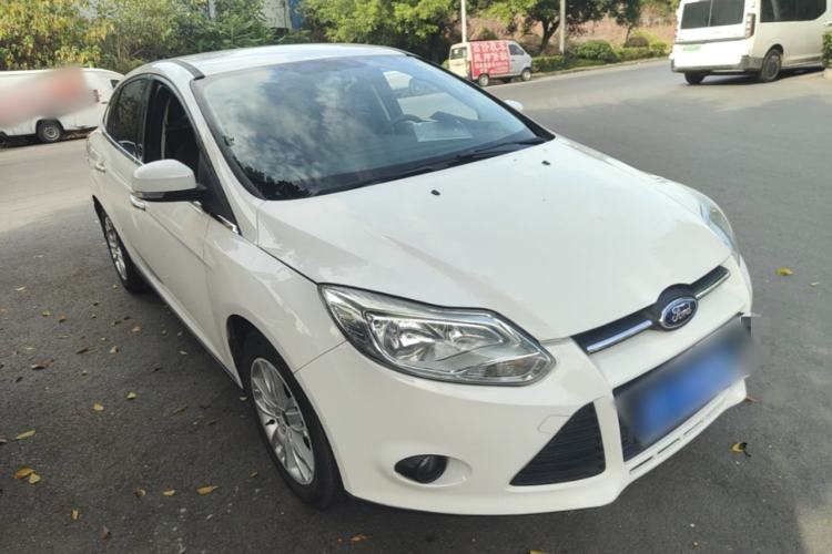 Used Ford Focus 2012 Sedan 1.6L Manual Comfort Model Front Right 45 Deg
