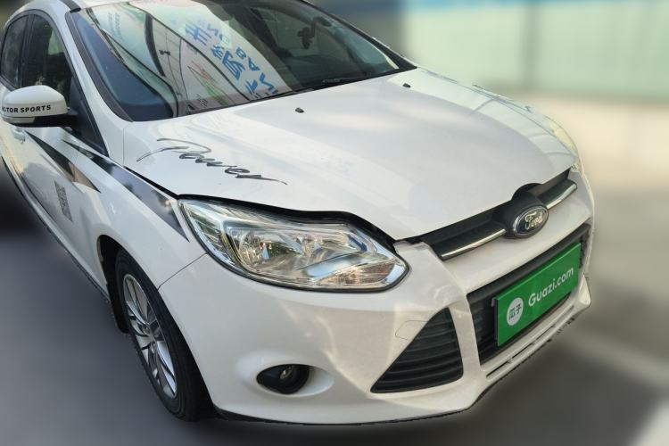 Used Ford Focus 2012 Hatchback 1.6L Automatic Comfort Model Front Right 45 Deg