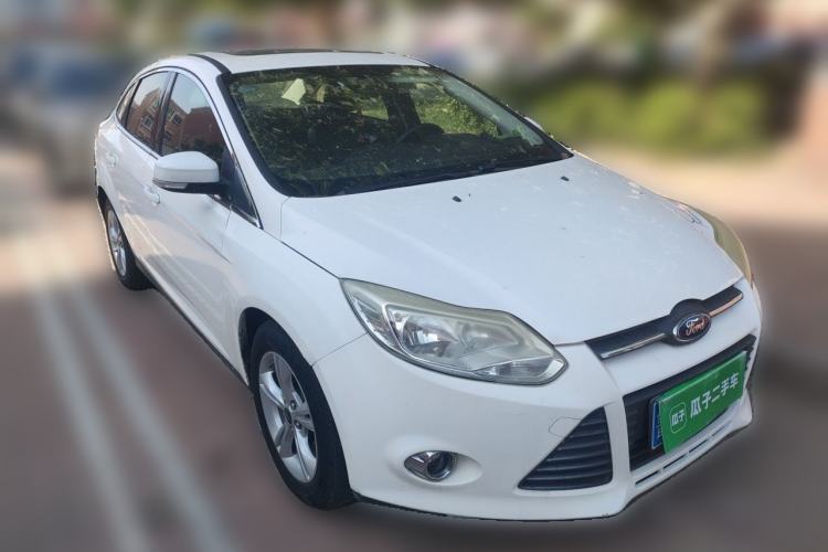 Used Ford Focus 2012 Sedan 1.6L Automatic Fashion Edition Front Right 45 Deg