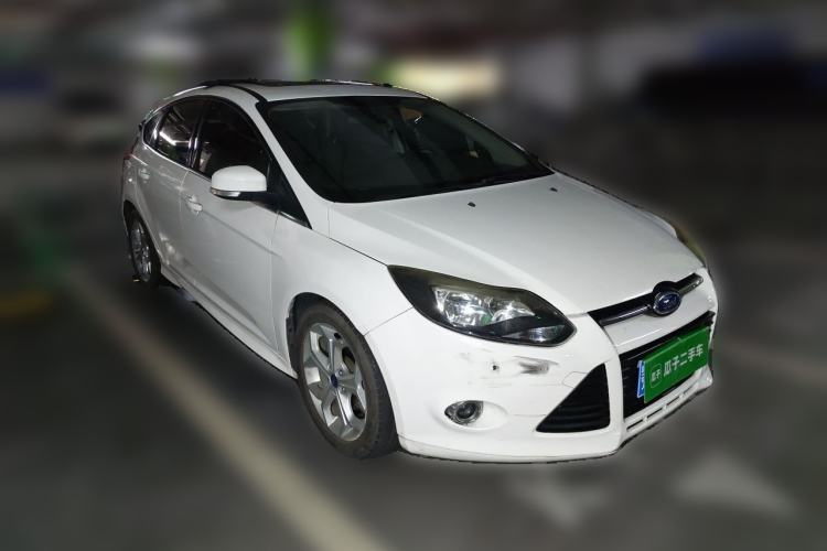 Used Ford Focus 2012 Hatchback 2.0L Automatic Luxury Sport Model Front Right 45 Deg