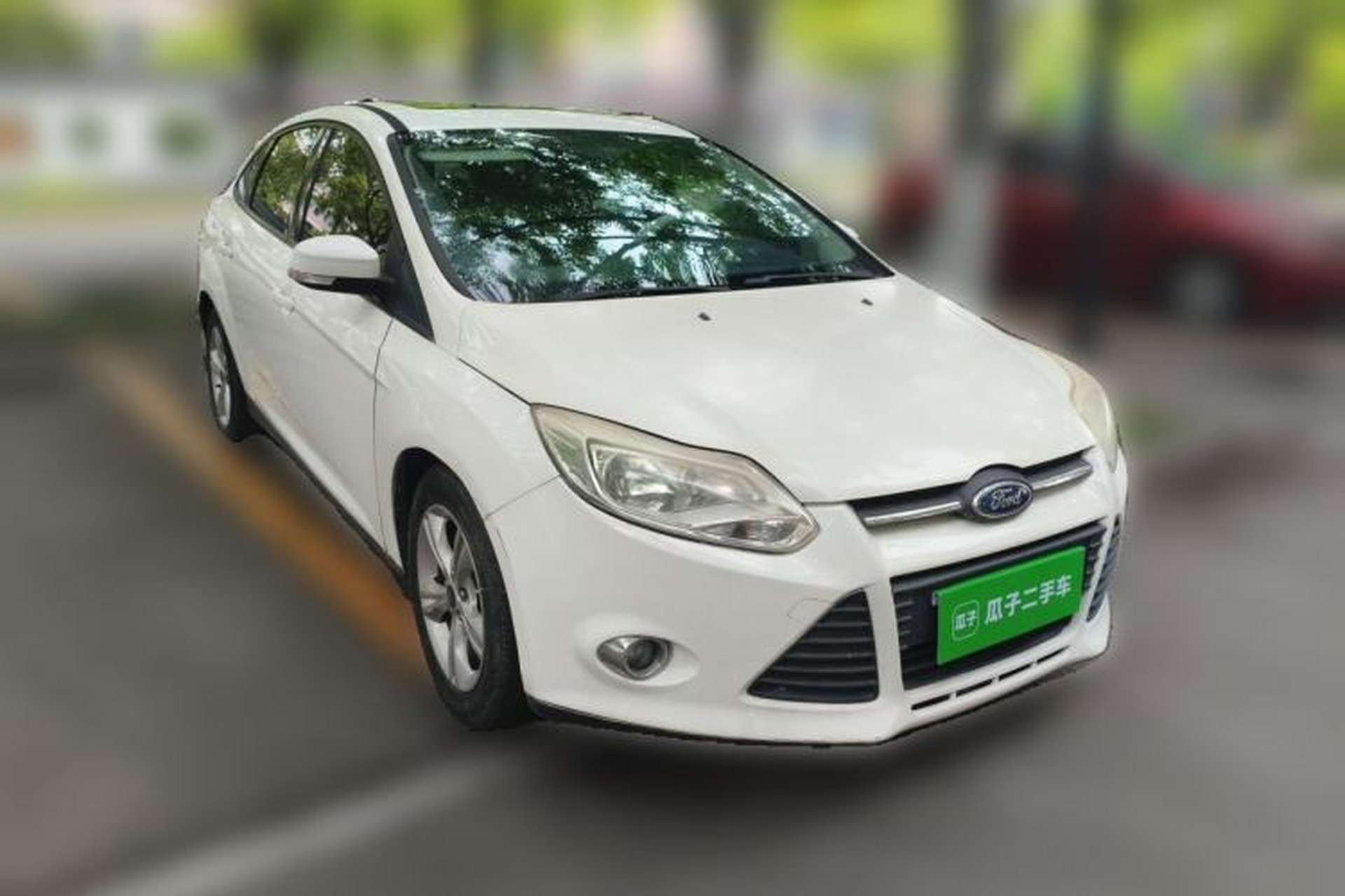 Used Ford Focus 2012 Sedan 1.6L Automatic Fashion Edition Front Right 45 Deg