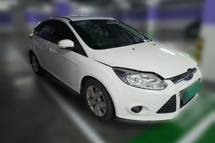 Used Ford Focus 2012 Hatchback 1.6L Manual Comfort Model Front Right 45 Deg