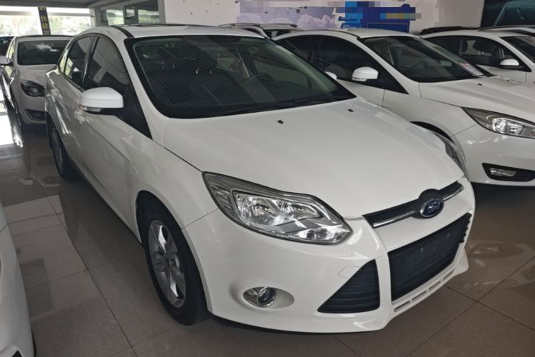 Used Ford Focus 2012 Sedan 1.6L Automatic Fashion Edition Front Right 45 Deg