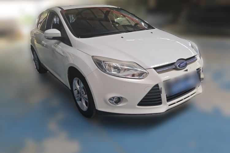 Used Ford Focus 2012 Hatchback 1.6L Automatic Fashion Edition Front Right 45 Deg