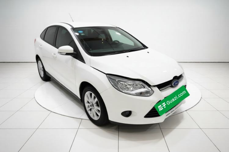 Used Ford Focus 2012 Sedan 1.6L Automatic Comfort Model Front Right 45 Deg