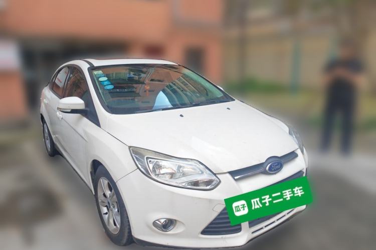 Used Ford Focus 2012 Sedan 1.6L Automatic Fashion Edition Front Right 45 Deg