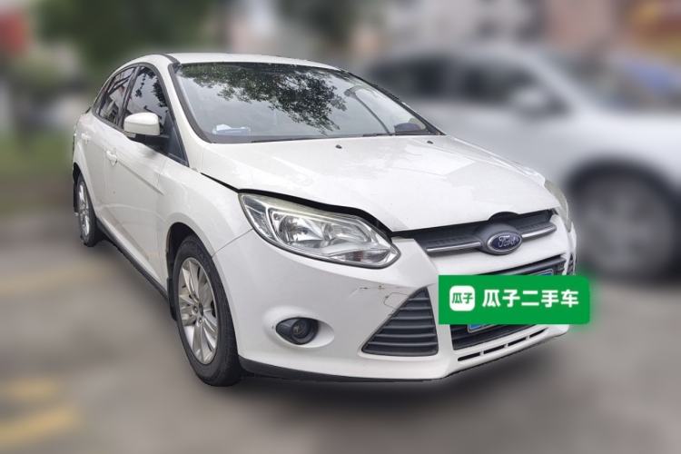 Used Ford Focus 2012 Sedan 1.6L Manual Comfort Model Front Right 45 Deg