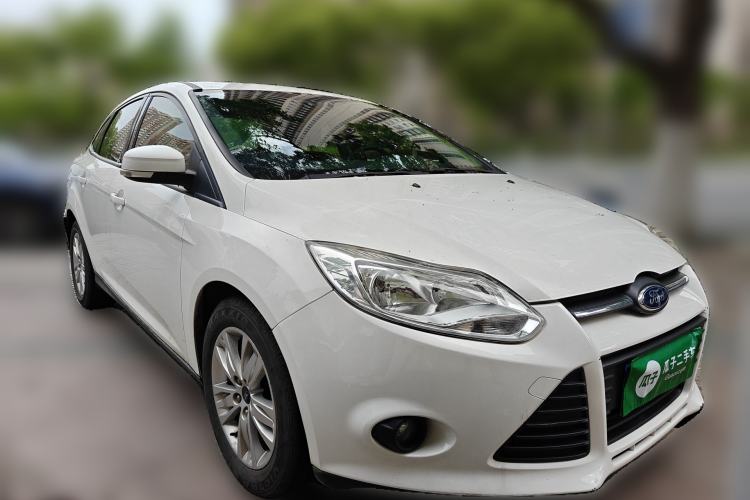 Used Ford Focus 2012 Sedan 1.6L Automatic Comfort Model Front Right 45 Deg