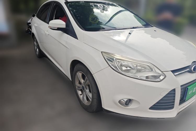 Used Ford Focus 2012 Sedan 1.6L Automatic Fashion Edition Front Right 45 Deg