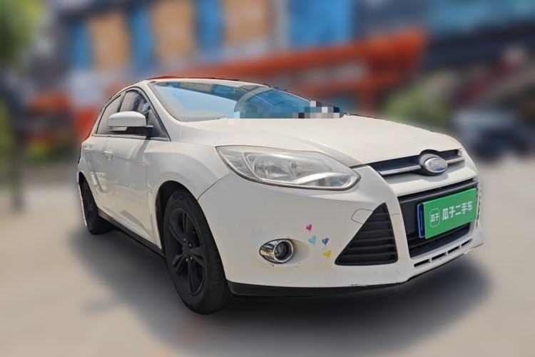 Used Ford Focus 2012 Hatchback 1.6L Automatic Fashion Edition Front Right 45 Deg